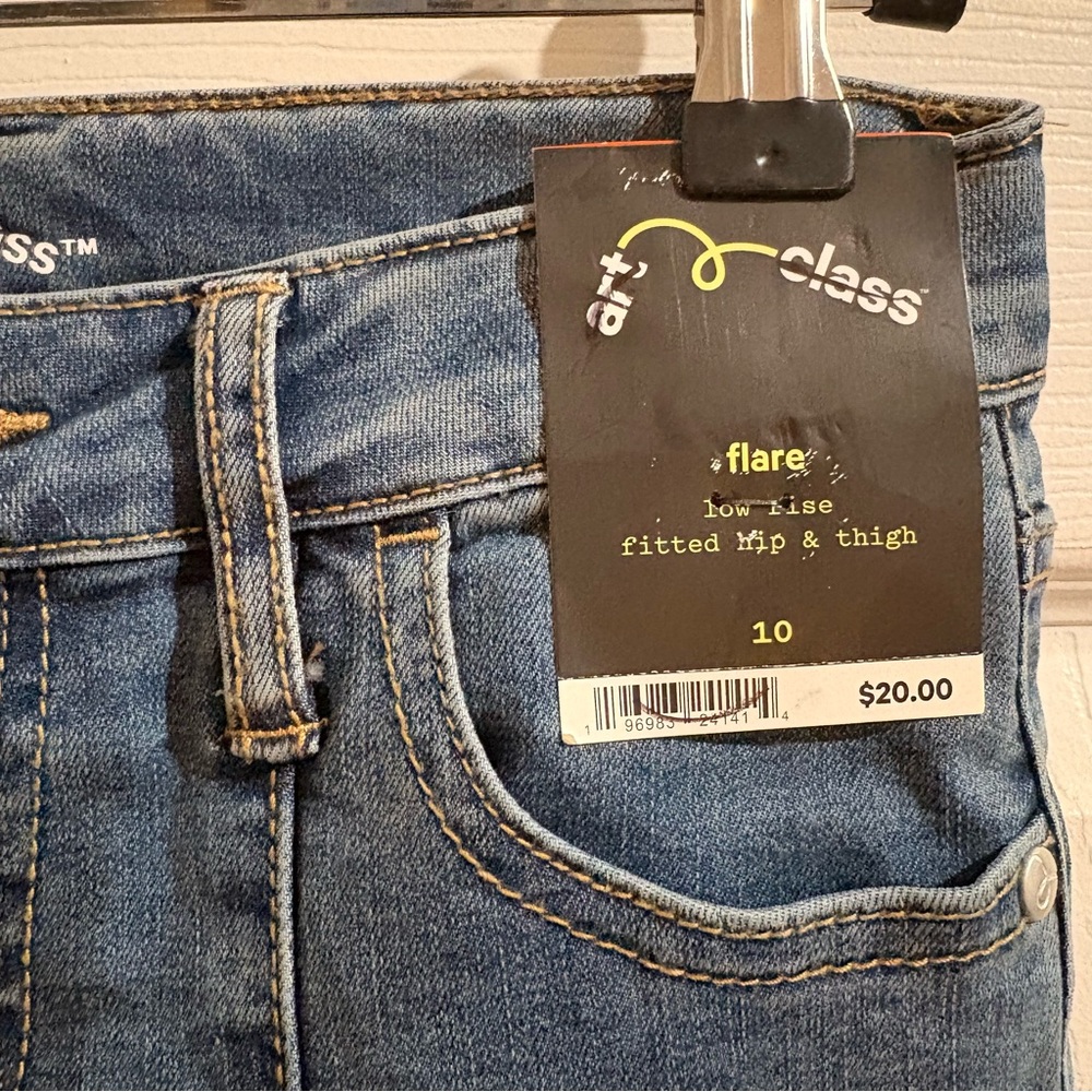 Art Class Flare Low Rise, Fitted Hip and Thigh Denim Jeans, Girls Size 10, NWT - Picture 4 of 5